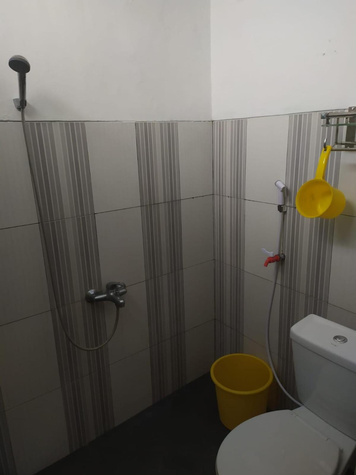Endah Homestay Syariah Purwokerto Exteriér fotografie
