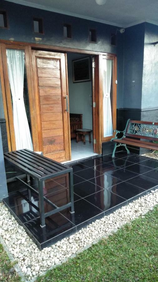 Endah Homestay Syariah Purwokerto Exteriér fotografie